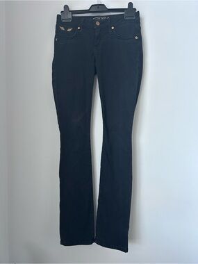 Robin's Jean Low Rise Skinny Straight Leg Jeans